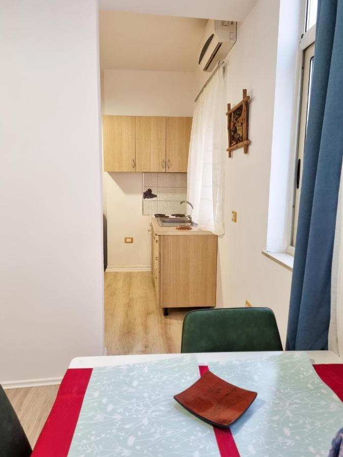 Cozy Apartment In City Center Tirana Bagian luar foto
